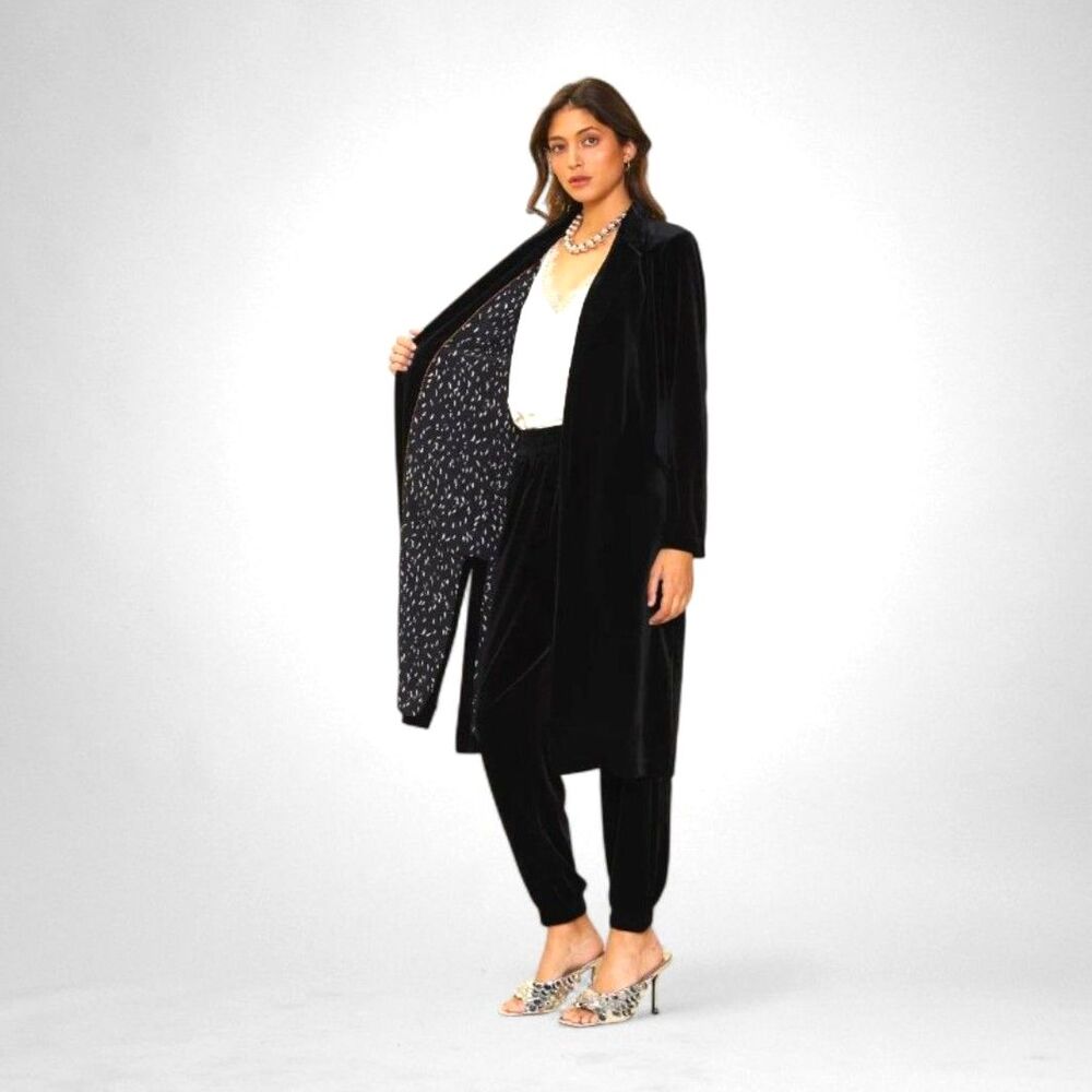 SKIES ARE BLUE ~ Plush Velvet Duster Coat and Jeggings - BLACK! NWT! Size 2X - Picture 4 of 15